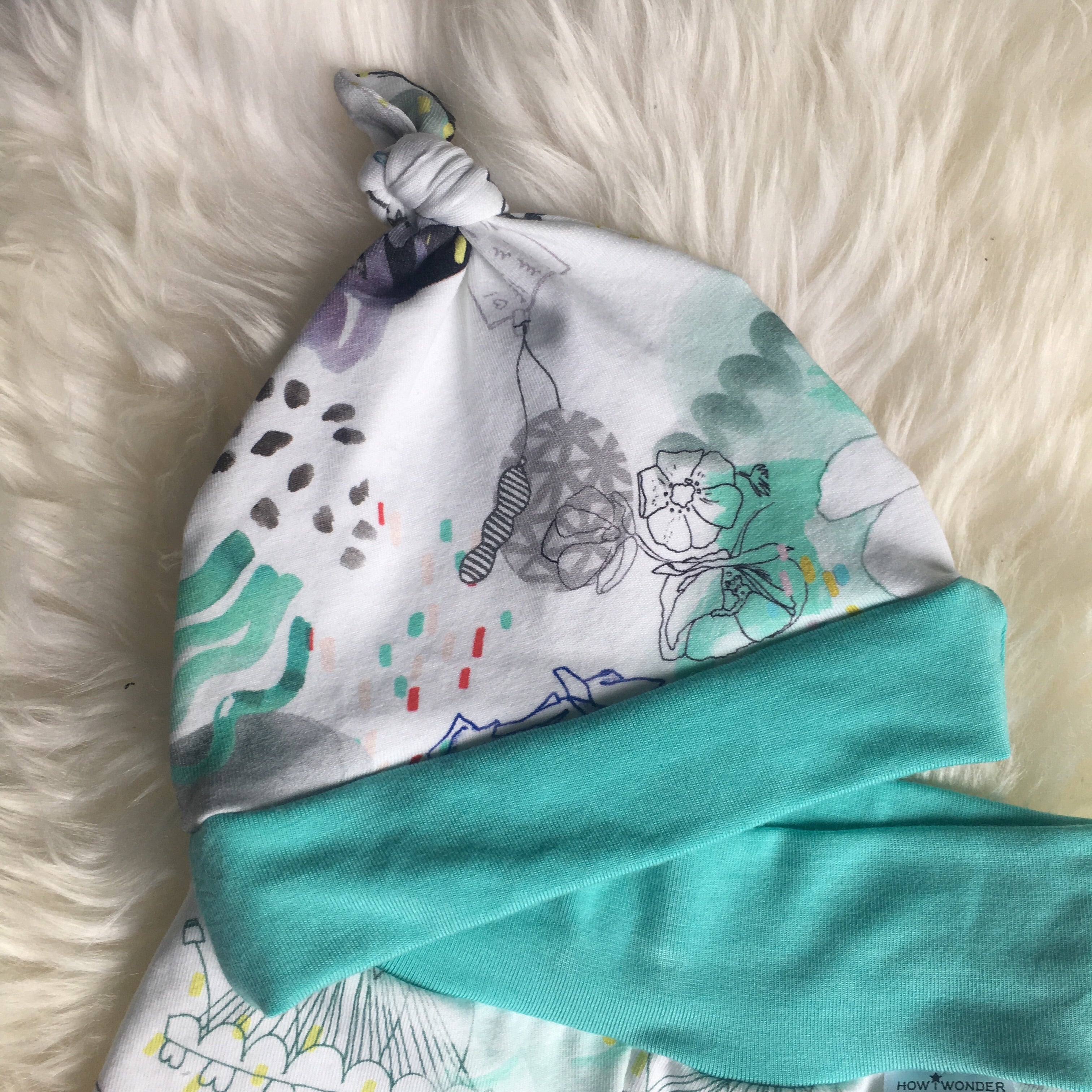 Abstract mint Set - Leggings & Knot hat