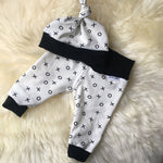 XO's Set - Leggings & Knot hat